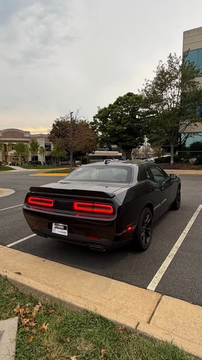 2017 Dodge Challenger 3rd Gen - Image 4 of 13