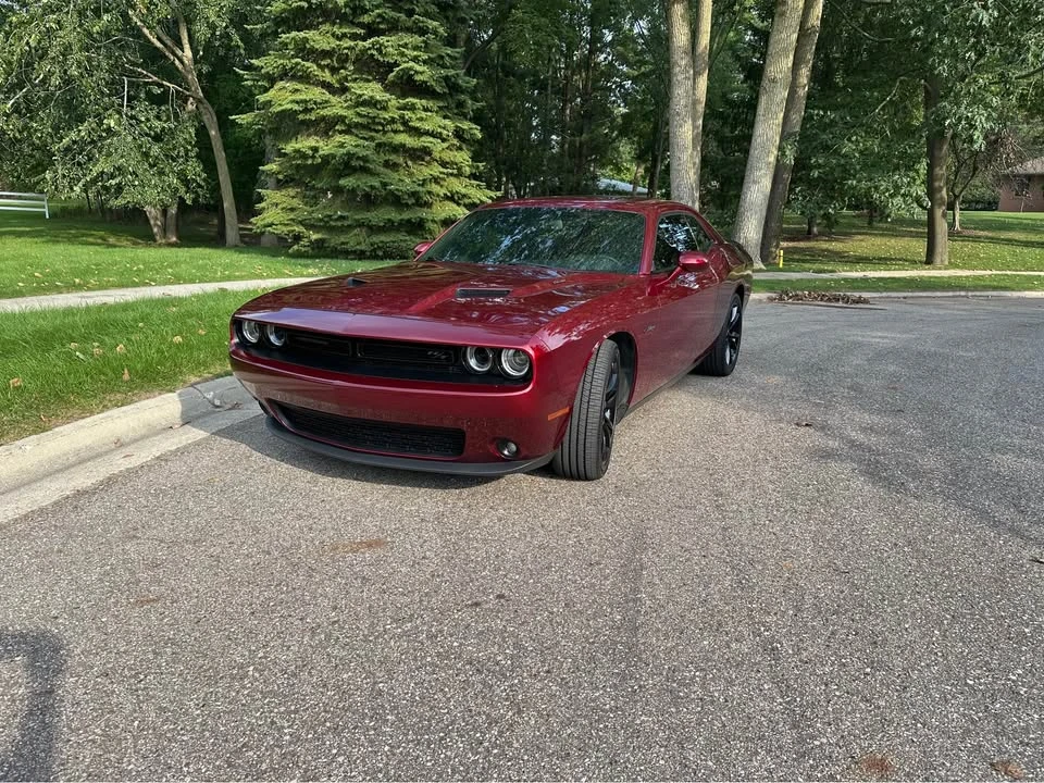 2017 Dodge Challenger 3rd Gen - Image 3 of 12