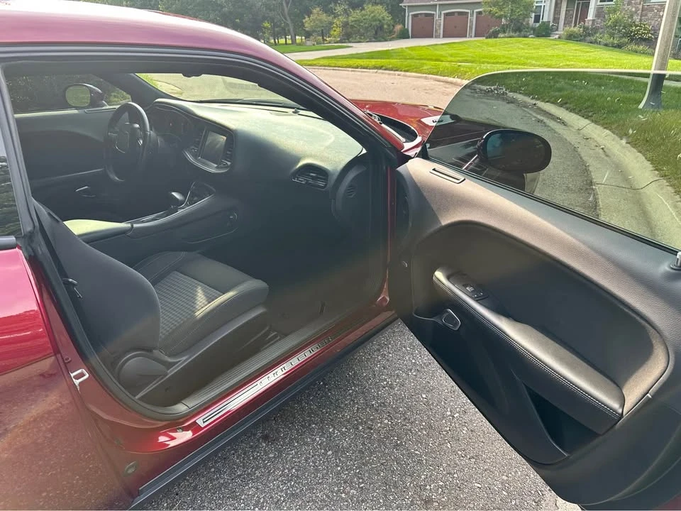 2017 Dodge Challenger 3rd Gen - Image 10 of 12