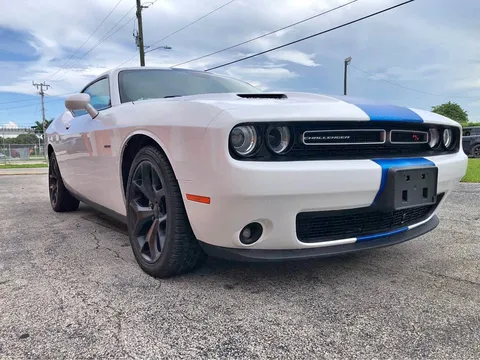 2017 Dodge Challenger R/T Coupe 2D