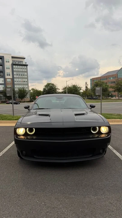 2017 Dodge Challenger 3rd Gen - Image 2 of 13