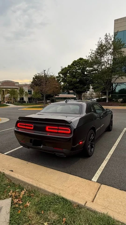 2017 Dodge Challenger 3rd Gen - Image 5 of 13