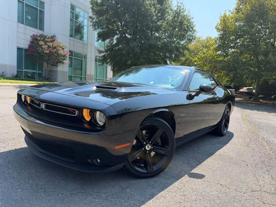 2017 Dodge Challenger 3rd Gen - Image 3 of 18