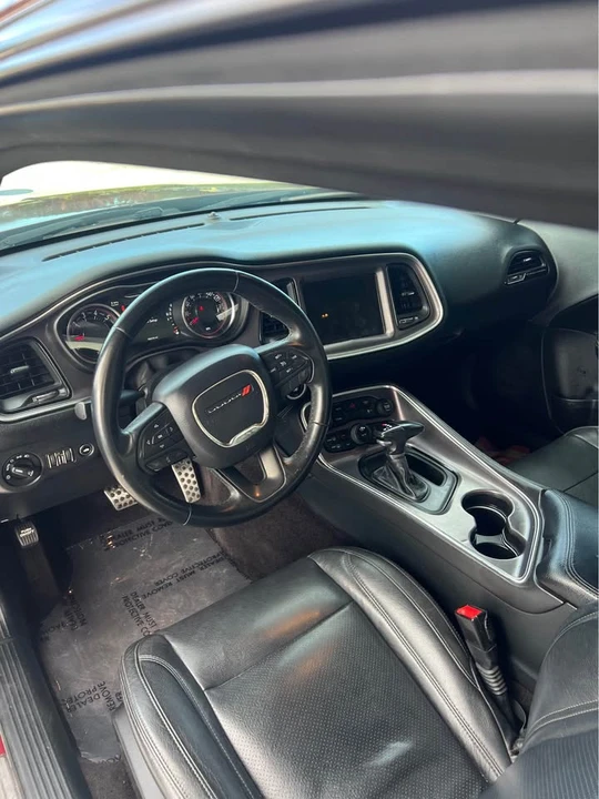 2017 Dodge Challenger 3rd Gen - Image 8 of 9