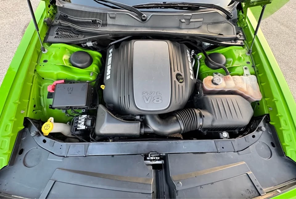 2017 Dodge Challenger 3rd Gen - Image 16 of 19