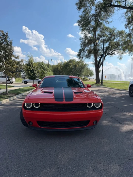 2017 Dodge Challenger 3rd Gen - Image 2 of 15