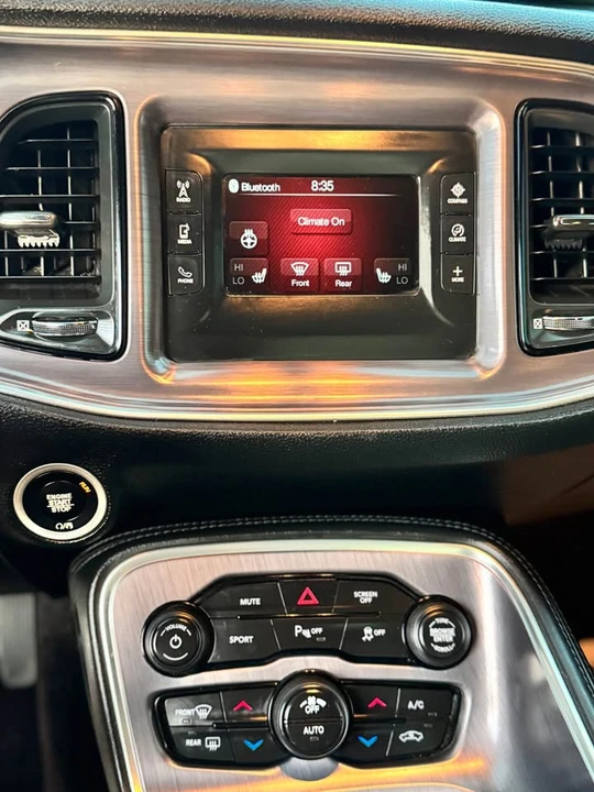 2017 Dodge Challenger 3rd Gen - Image 18 of 20