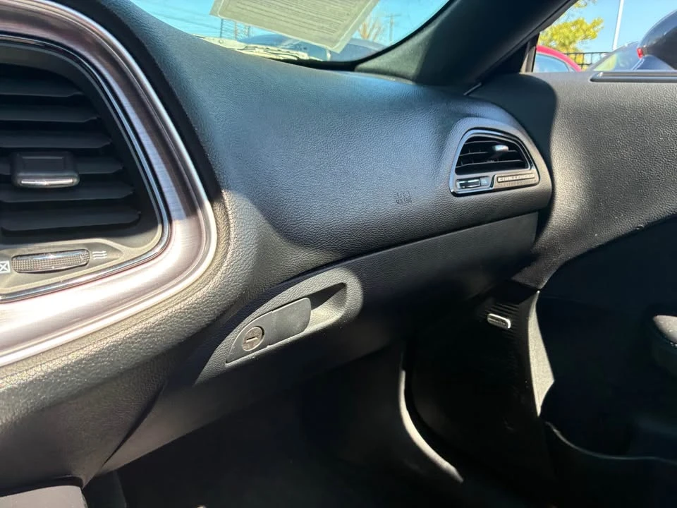 2017 Dodge Challenger 3rd Gen - Image 13 of 20