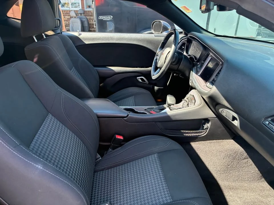 2017 Dodge Challenger 3rd Gen - Image 17 of 20