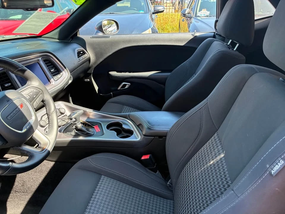 2017 Dodge Challenger 3rd Gen - Image 19 of 20