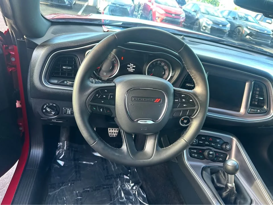 2017 Dodge Challenger 3rd Gen - Image 4 of 5