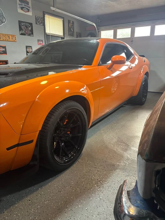 2017 Dodge Challenger 3rd Gen - Image 3 of 8
