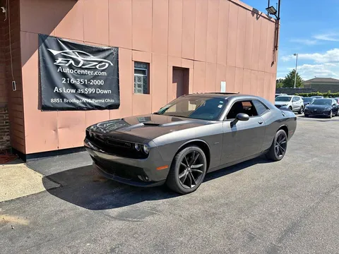 2017 Dodge Challenger R/T Coupe 2D