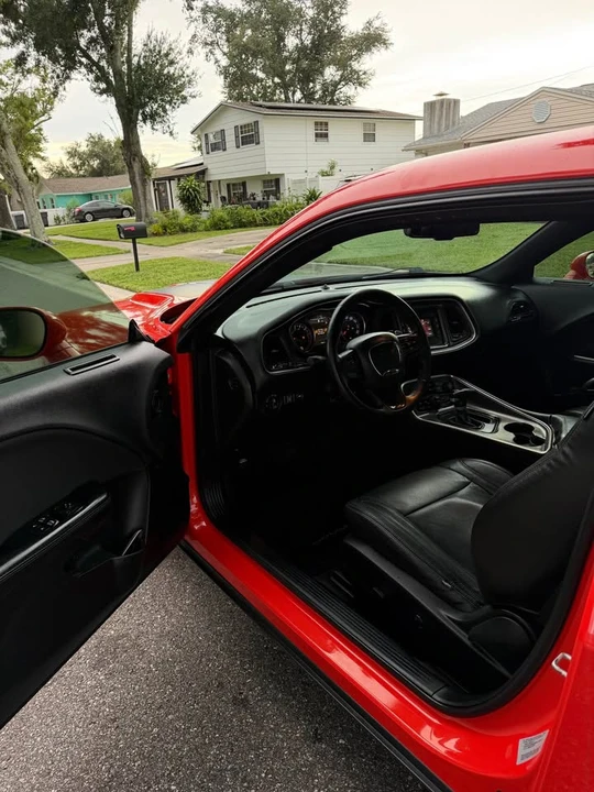 2017 Dodge Challenger 3rd Gen - Image 10 of 15