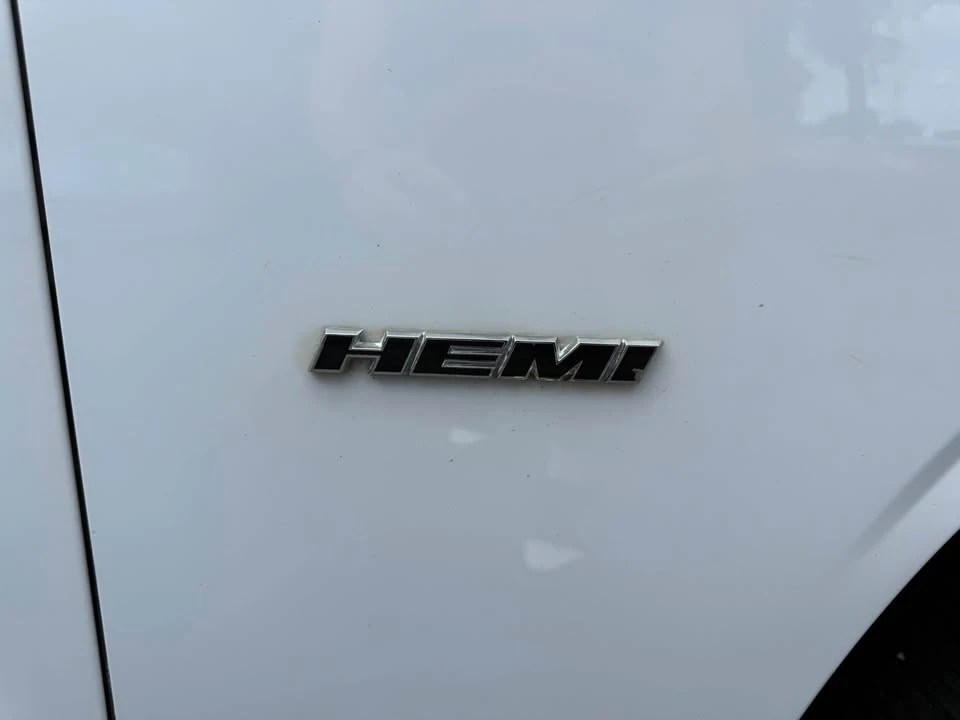 2017 Dodge Challenger 3rd Gen - Image 7 of 13