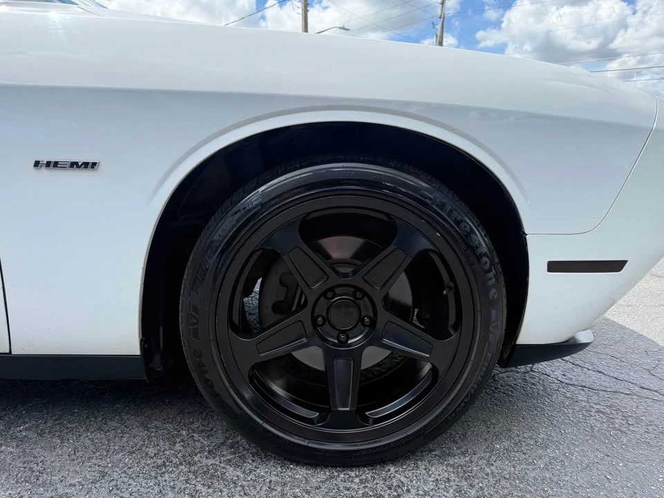 2017 Dodge Challenger 3rd Gen - Image 6 of 13