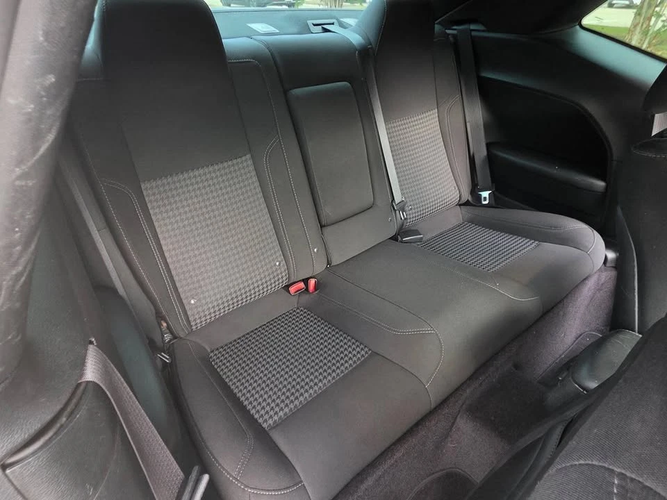 2017 Dodge Challenger 3rd Gen - Image 13 of 20