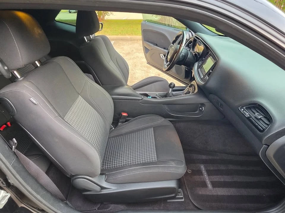 2017 Dodge Challenger 3rd Gen - Image 12 of 20