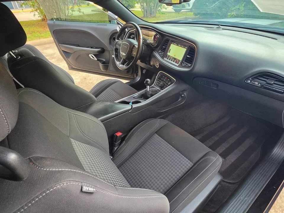 2017 Dodge Challenger 3rd Gen - Image 11 of 20