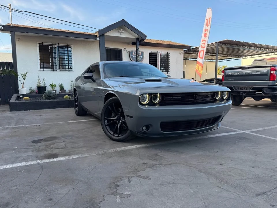 2017 Dodge Challenger 3rd Gen - Image 3 of 20