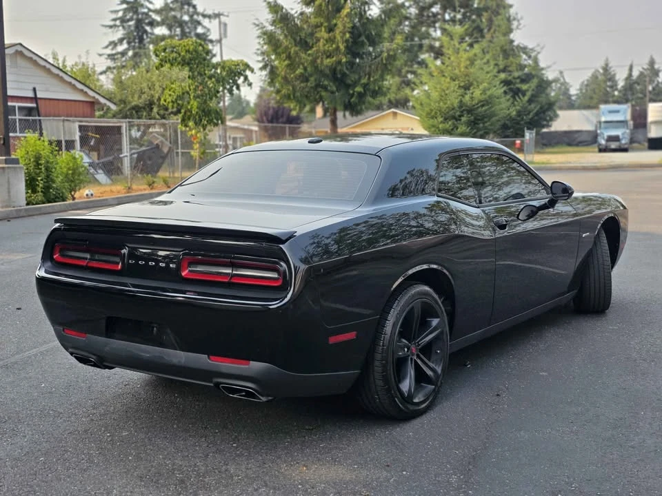 2017 Dodge Challenger 3rd Gen - Image 4 of 6