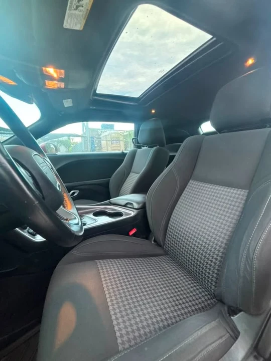 2017 Dodge Challenger 3rd Gen - Image 10 of 10