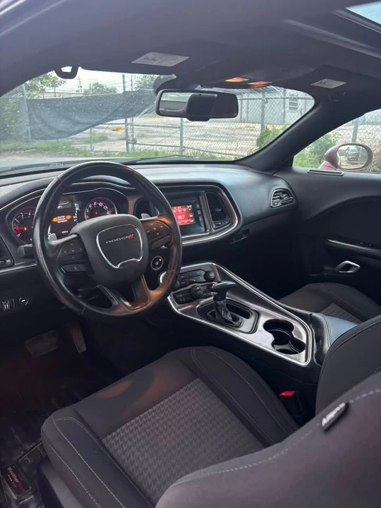 2017 Dodge Challenger 3rd Gen - Image 8 of 10