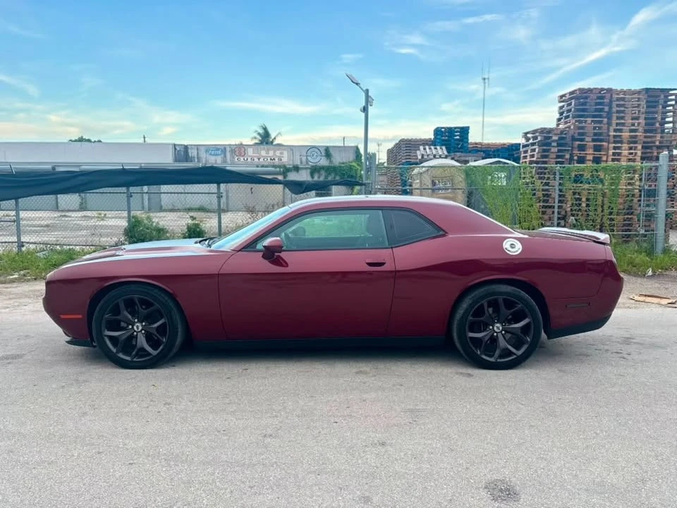 2017 Dodge Challenger 3rd Gen - Image 4 of 10