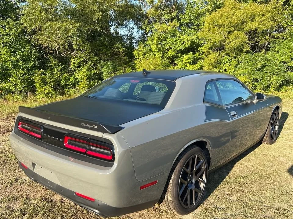2017 Dodge Challenger 3rd Gen - Image 2 of 11