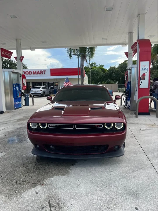 2017 Dodge Challenger 3rd Gen - Image 5 of 9