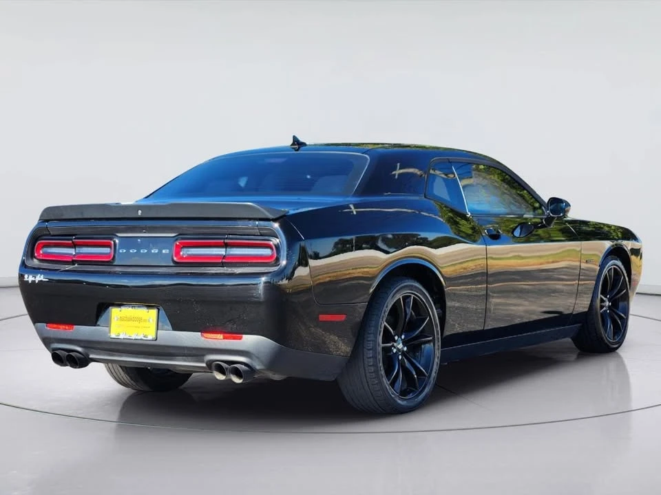 2017 Dodge Challenger 3rd Gen - Image 5 of 20
