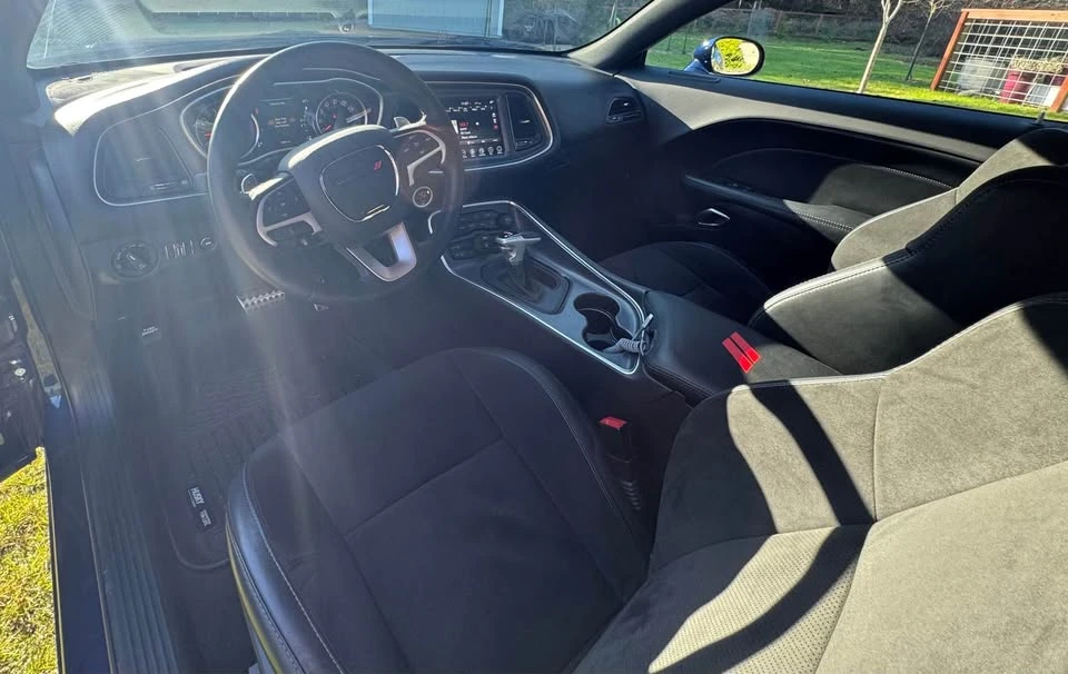 2017 Dodge Challenger 3rd Gen - Image 4 of 5