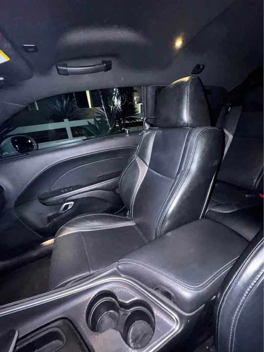 2017 Dodge Challenger 3rd Gen - Image 14 of 15