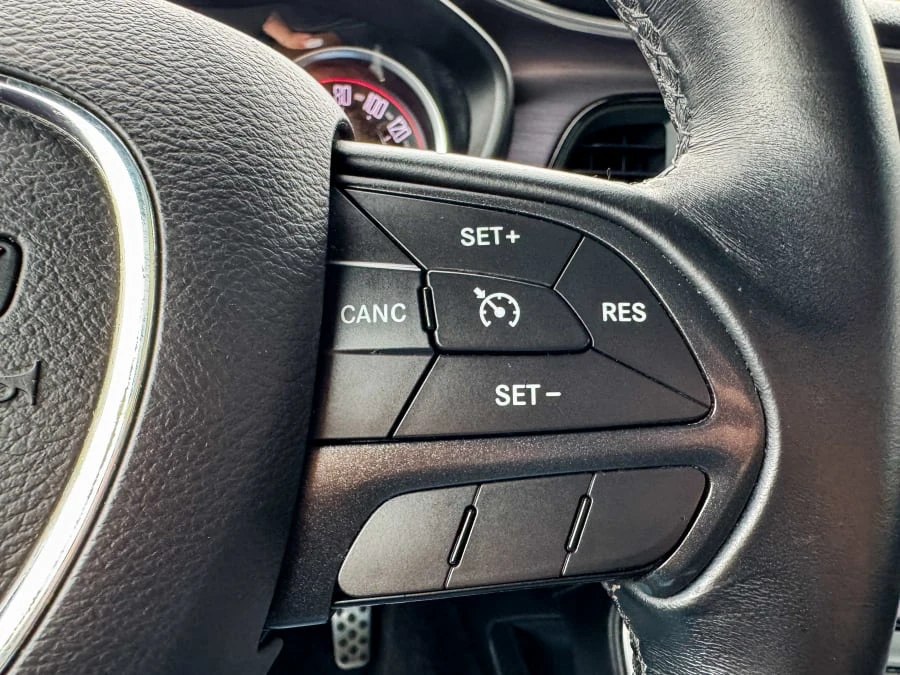 2017 Dodge Challenger 3rd Gen - Image 25 of 31