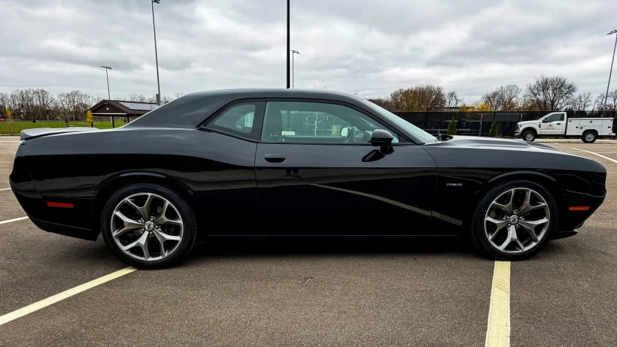 2017 Dodge Challenger 3rd Gen - Image 2 of 31