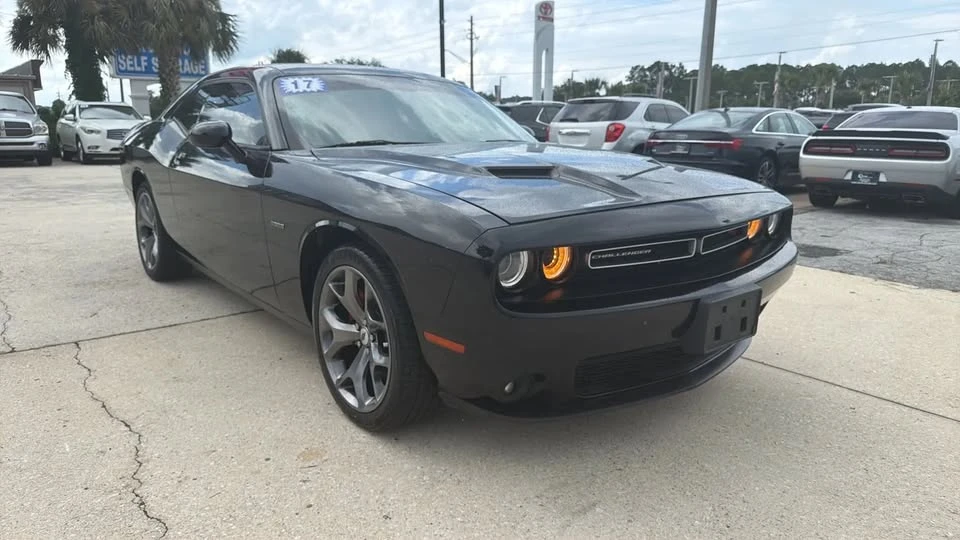 2017 Dodge Challenger 3rd Gen - Image 7 of 20