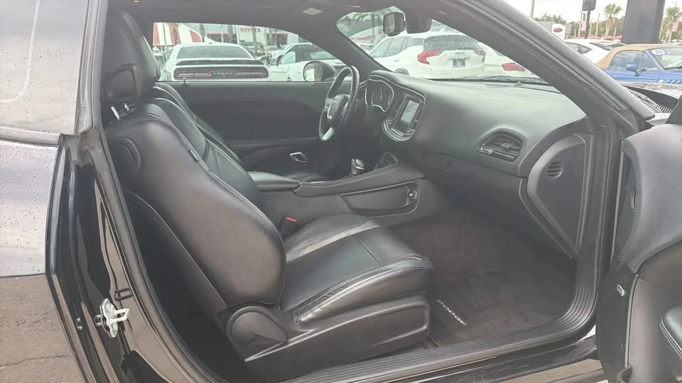 2017 Dodge Challenger 3rd Gen - Image 17 of 20