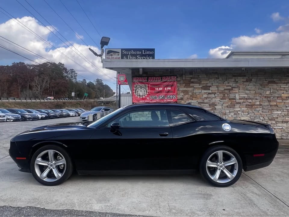 2017 Dodge Challenger 3rd Gen - Image 2 of 9