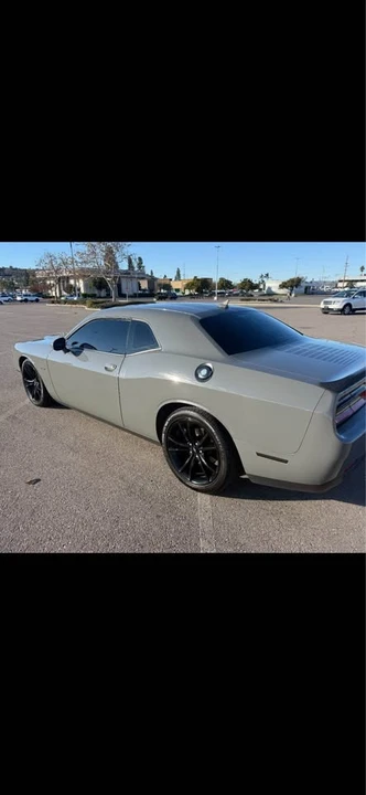2017 Dodge Challenger 3rd Gen - Image 4 of 15