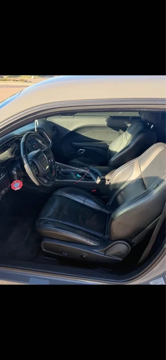 2017 Dodge Challenger 3rd Gen - Image 11 of 15