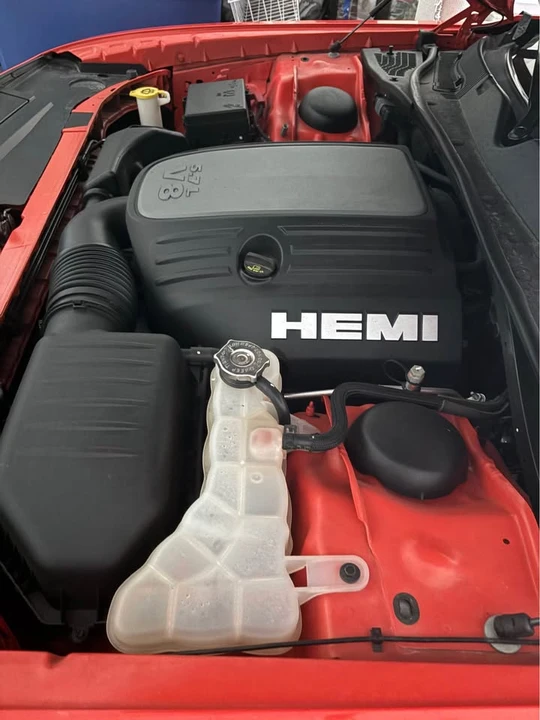 2017 Dodge Challenger 3rd Gen - Image 6 of 14