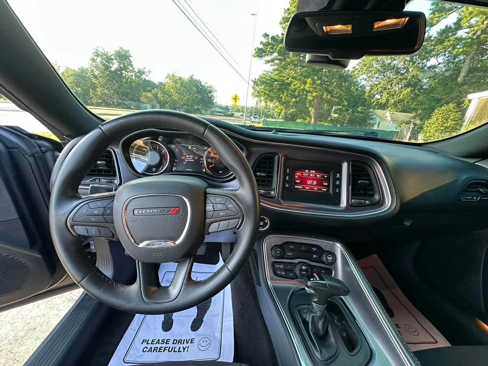2017 Dodge Challenger 3rd Gen - Image 10 of 14