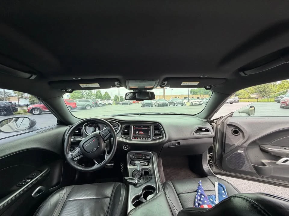 2017 Dodge Challenger 3rd Gen - Image 13 of 15