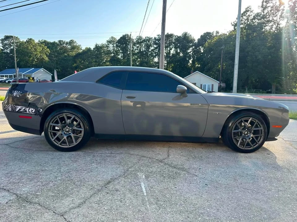 2017 Dodge Challenger 3rd Gen - Image 9 of 14
