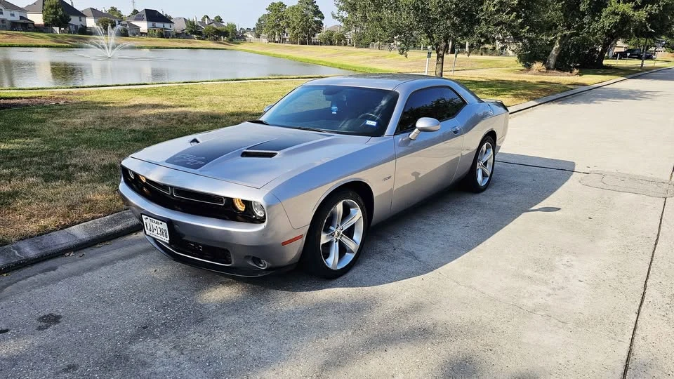 2017 Dodge Challenger 3rd Gen - Image 5 of 9