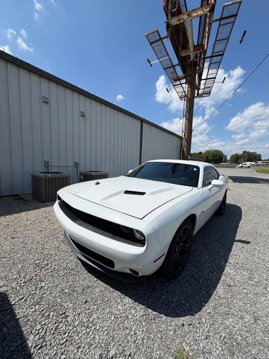 2017 Dodge Challenger 3rd Gen - Image 14 of 15