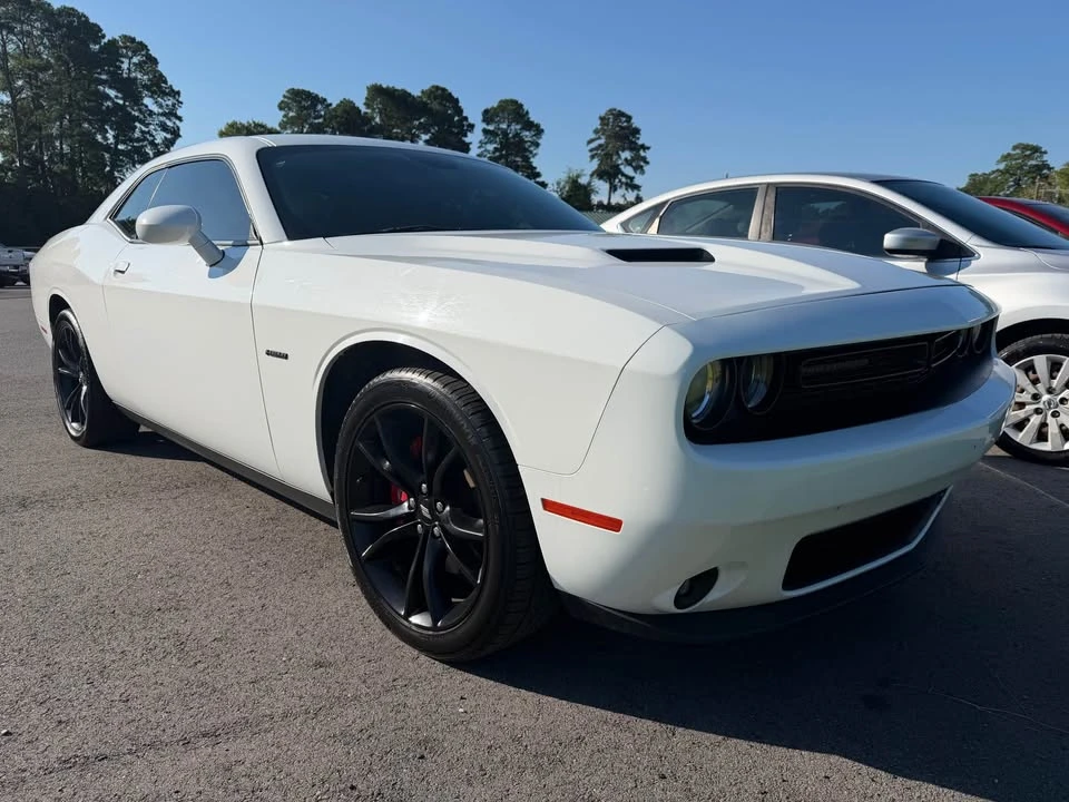 2017 Dodge Challenger 3rd Gen - Image 3 of 16