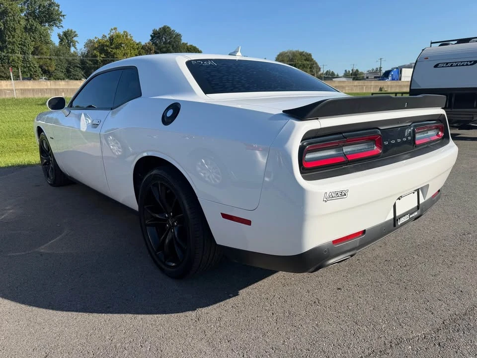 2017 Dodge Challenger 3rd Gen - Image 8 of 16