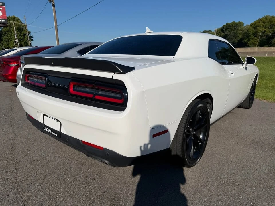 2017 Dodge Challenger 3rd Gen - Image 6 of 16