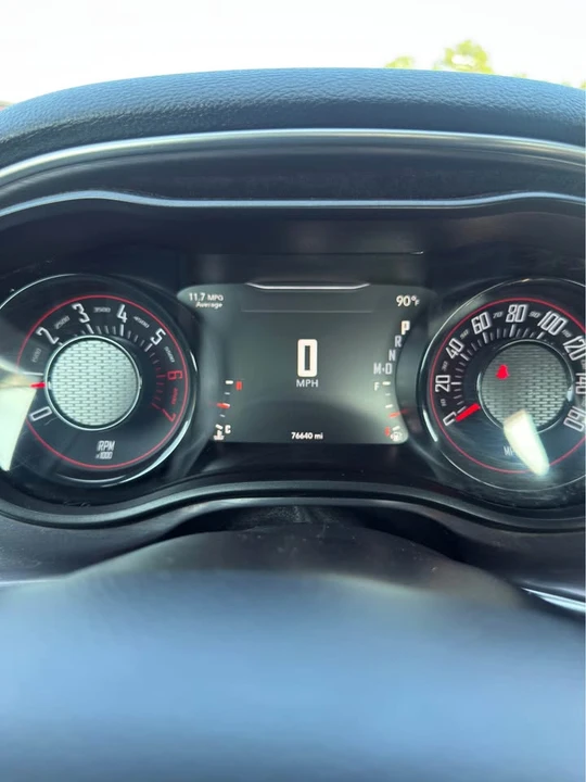 2017 Dodge Challenger 3rd Gen - Image 4 of 8